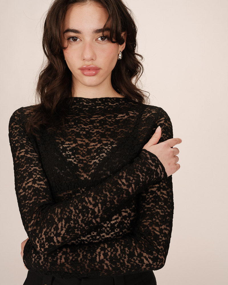 Grace & Mila Noir Shady Lace Top