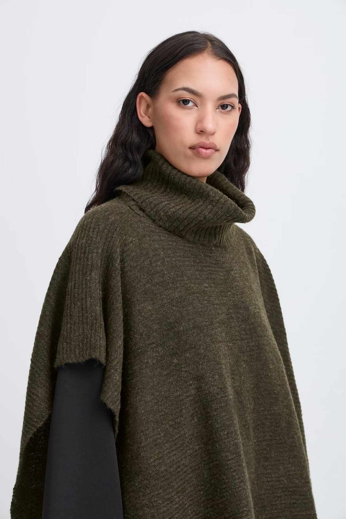 Ichi Iabalou Poncho
