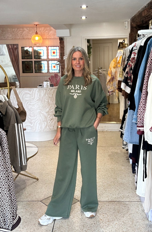 Khaki Paris Loungesuit