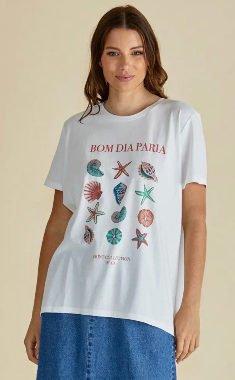 Betty Basics Ellia Bom Dia Paris  T-Shirt