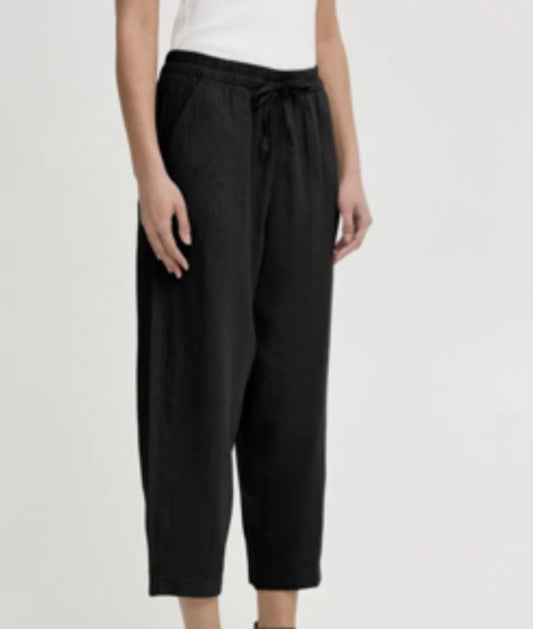 Ichi Ihlinno Black Cropped Trousers
