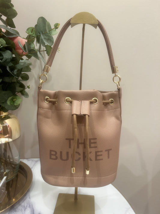 The Bucket Bag Taupe