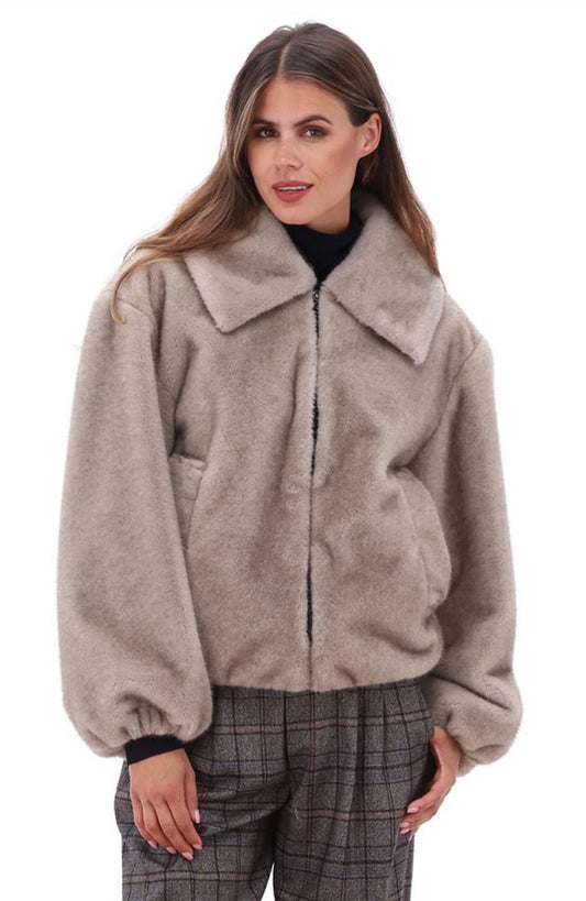 K Design B904 Fur Coat