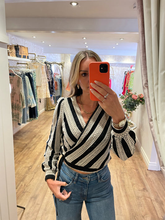 Black & Cream Wrap Top