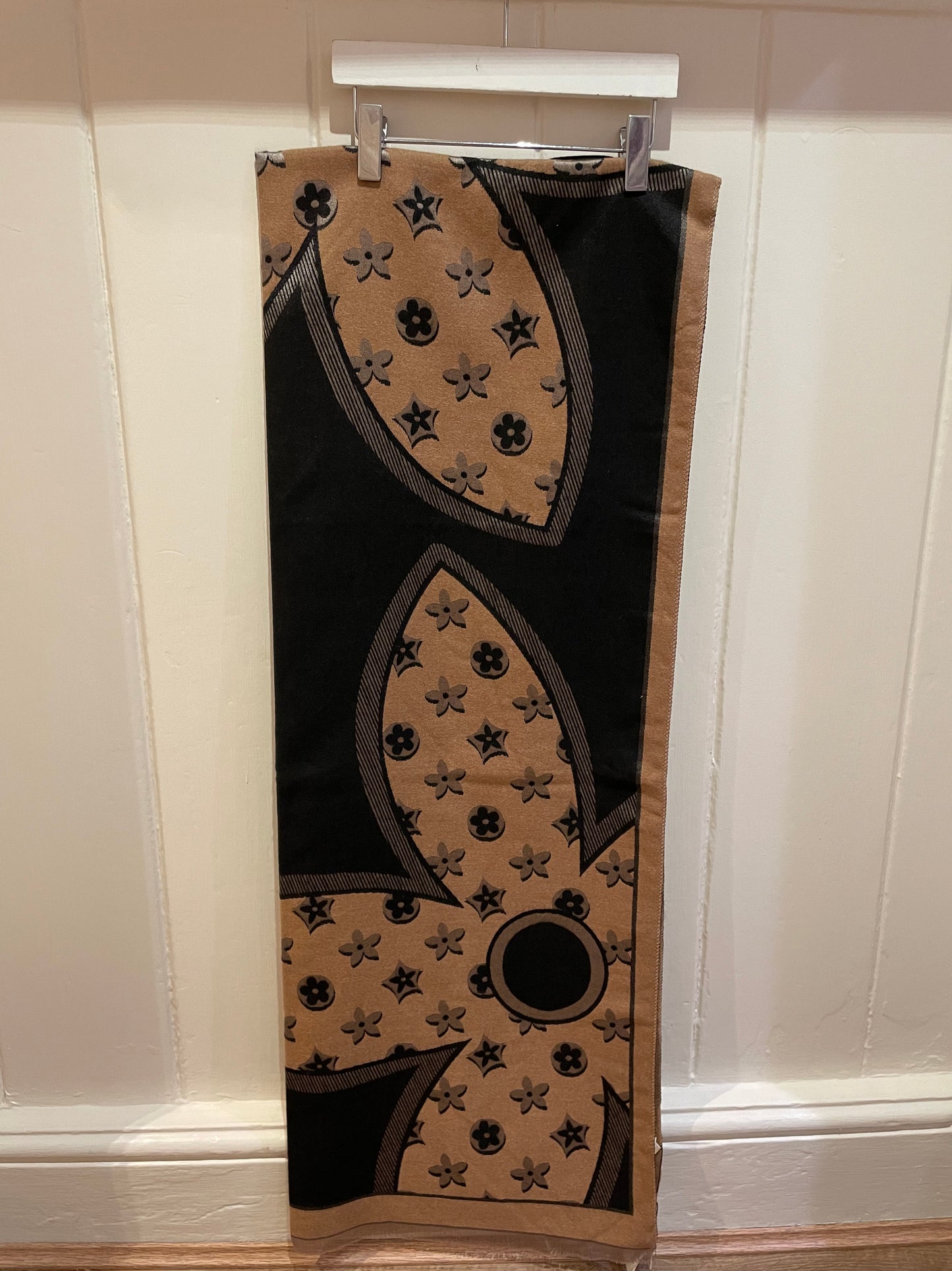 Malissa J Brown Daisy Scarf